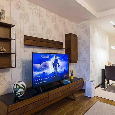 Elegant Bw Two Bedroom Apartment-promenade View Belgrado