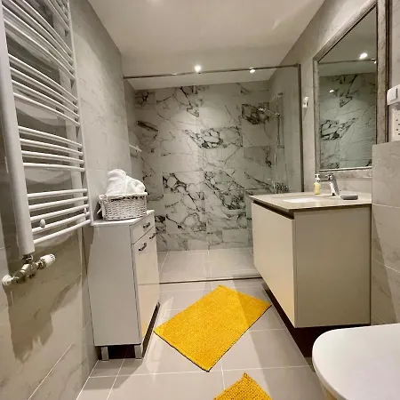 Elegant Bw Two Bedroom Apartment-promenade View Belgrado